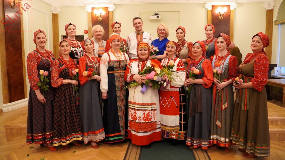 Концерт русской народной песни «Песенные мостки»